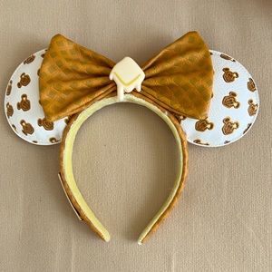 Disney Parks x Loungefly waffle headband